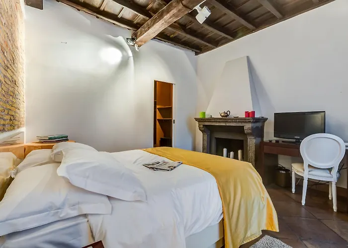 Luxury Trastevere Affittacamere 4*