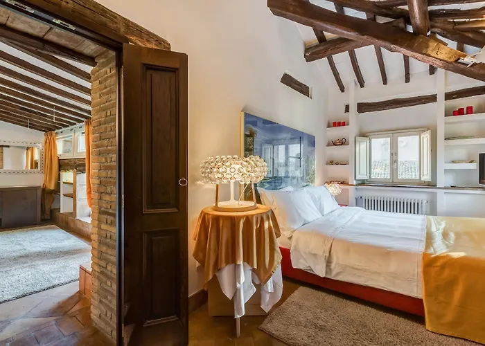 Luxury Trastevere 4* Roma