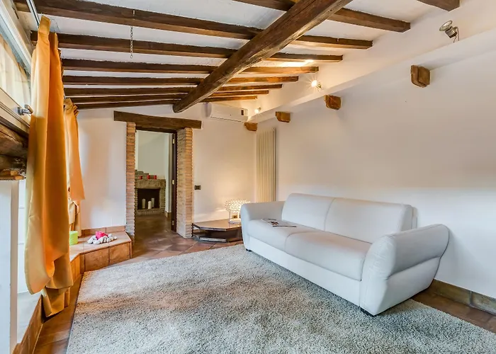 Luxury Trastevere Affittacamere 4*